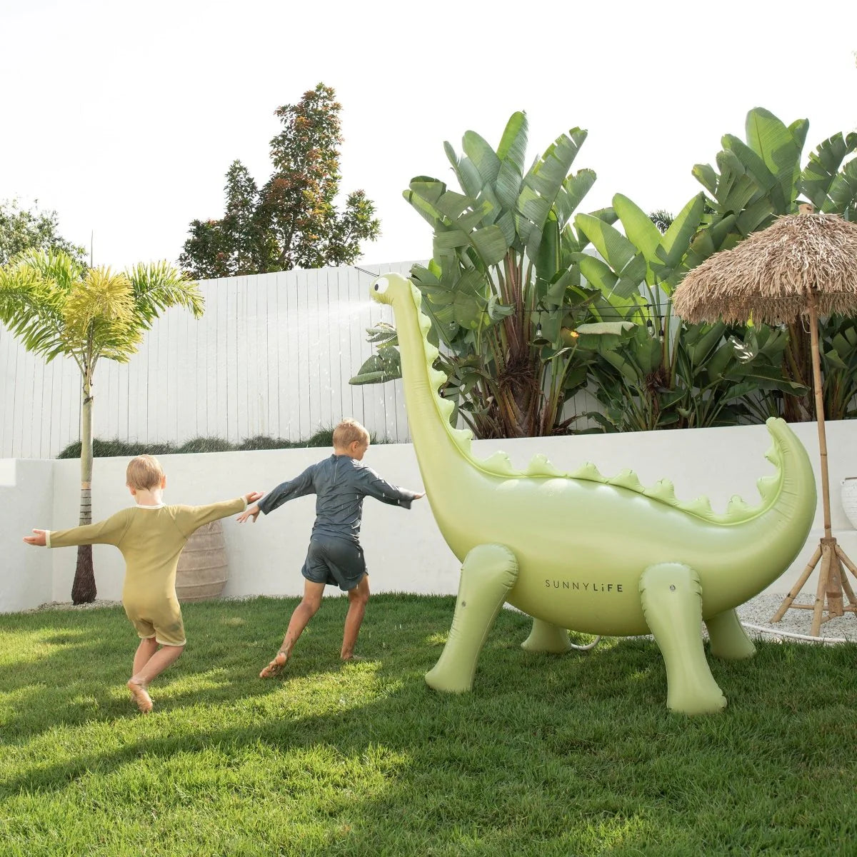 Inflatable Giant Sprinkler – Green – Sunny Life