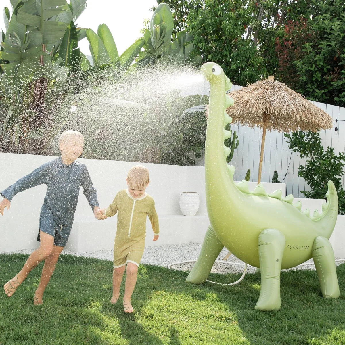 Inflatable Giant Sprinkler – Green – Sunny Life