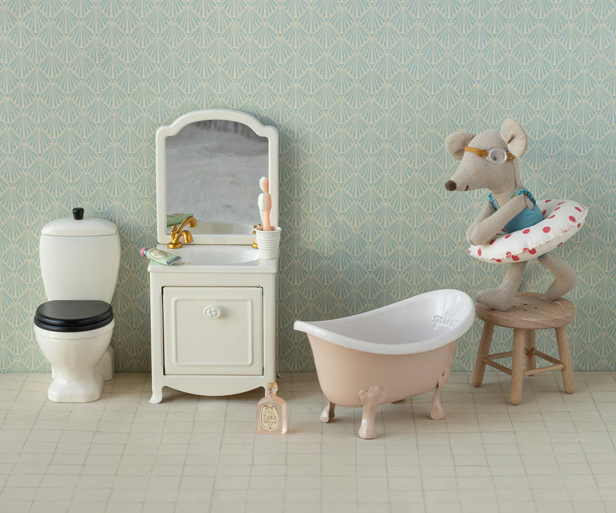 Beach Mouse with Float Little Sister Red Dots – Maileg