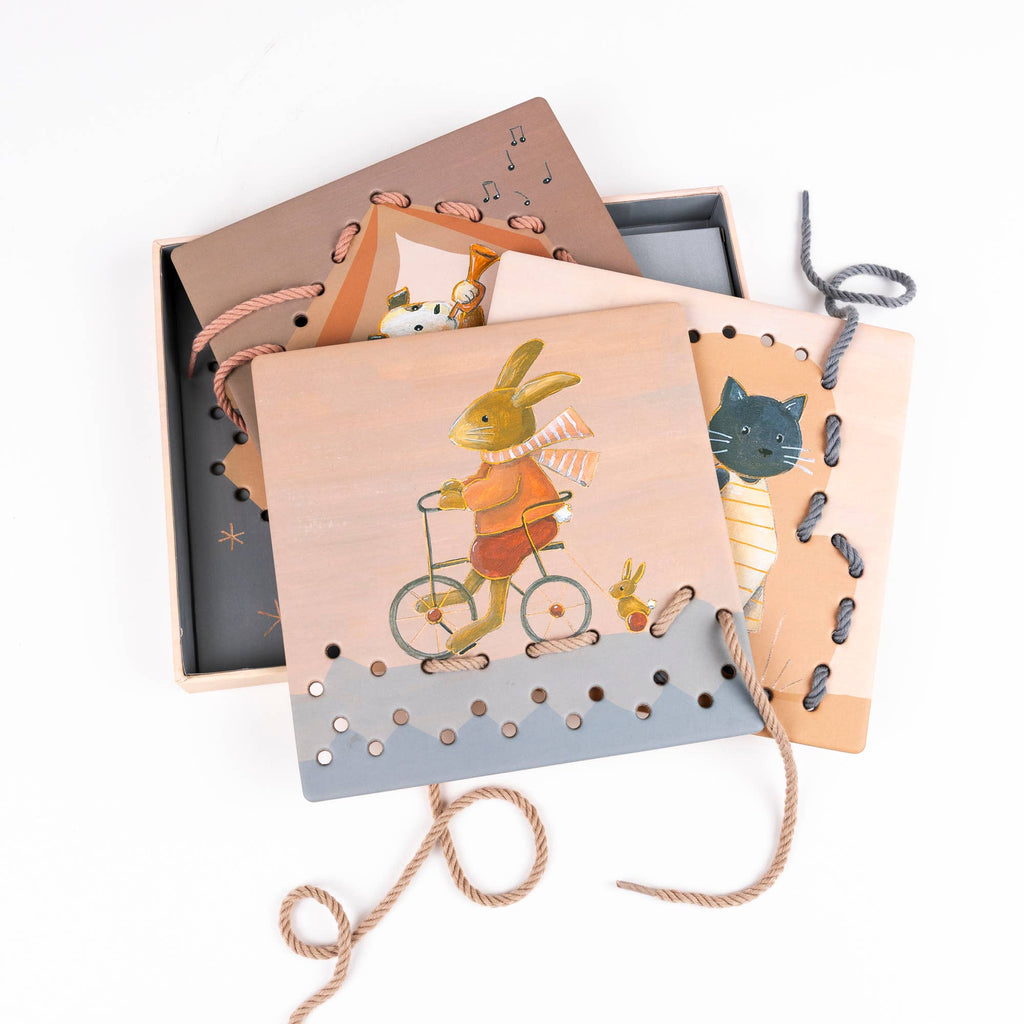 Sewing Cards Friends – Egmont