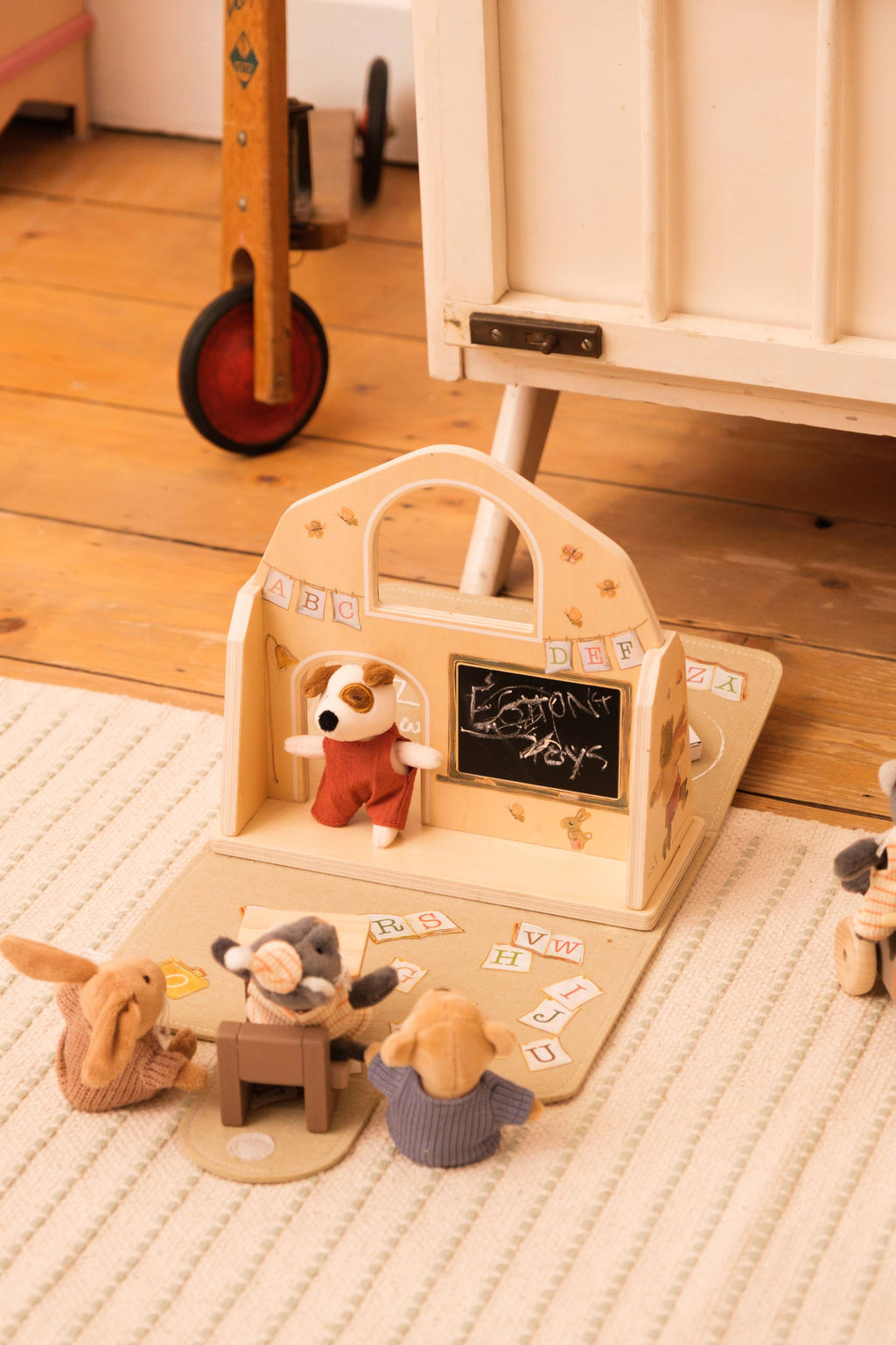 Mini Friends School – Egmont