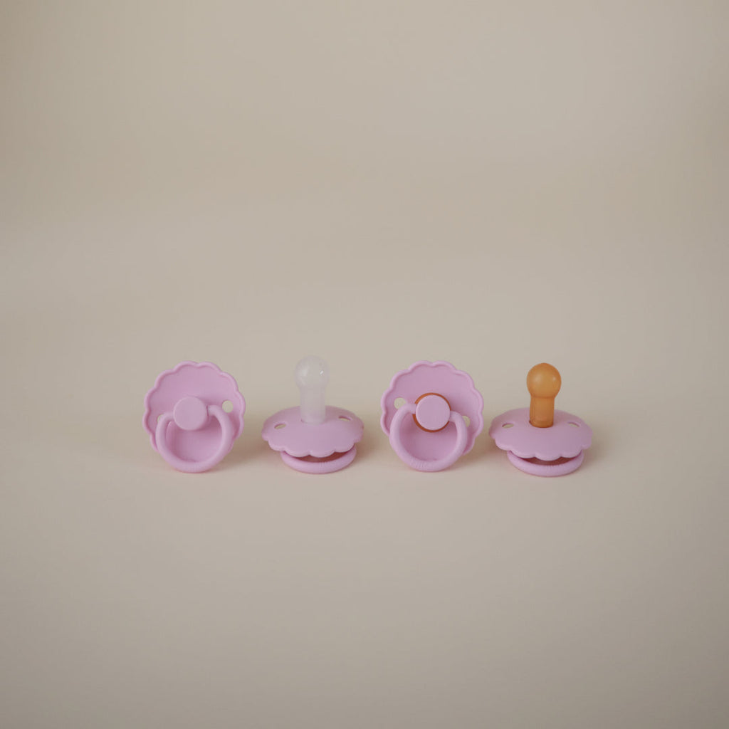 FRIGG Daisy Natural Rubber Pacifier 2-Pack – Mushie