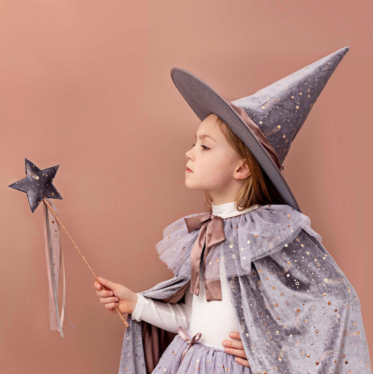 Griselda Velvet Witch Hat – Mimi & Lula