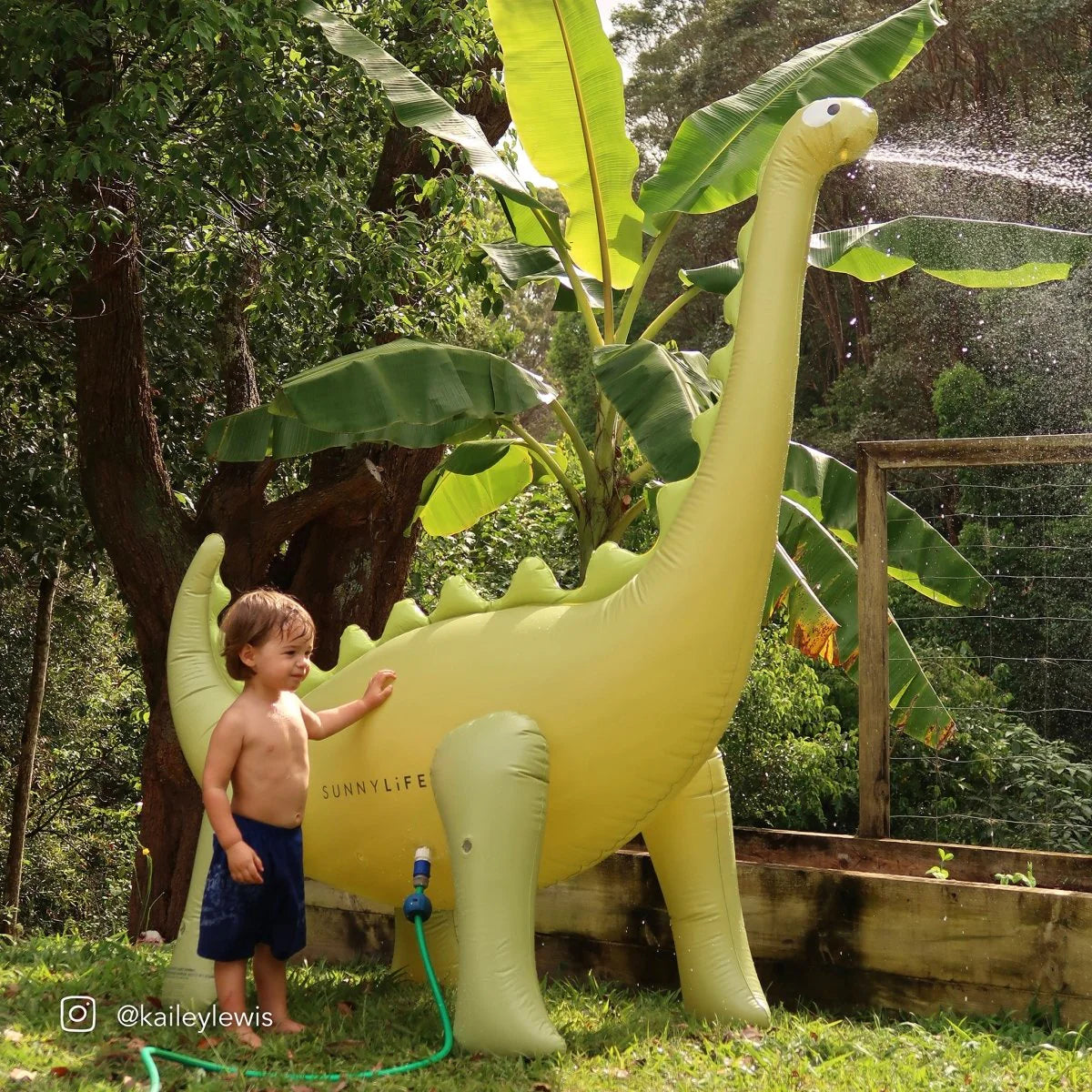 Inflatable Giant Sprinkler – Green – Sunny Life