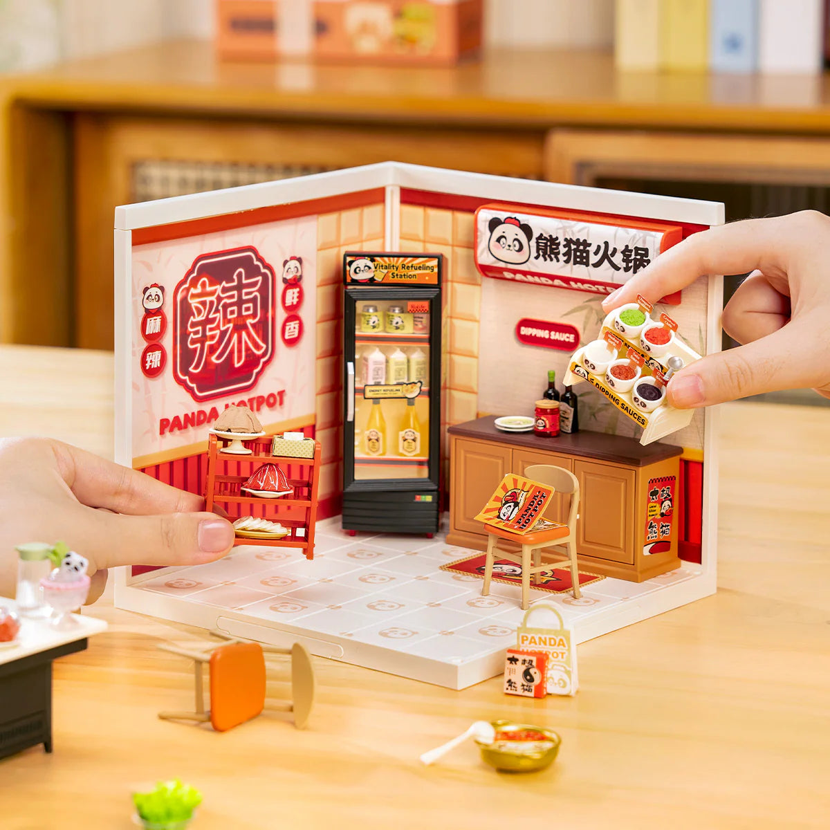 Rolife Panda Hot Pot DIY Miniature House DW020 – Robotime